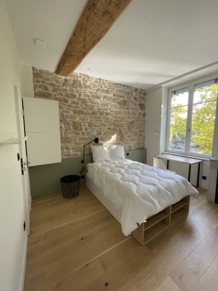chambre r&eacute;nov&eacute;e